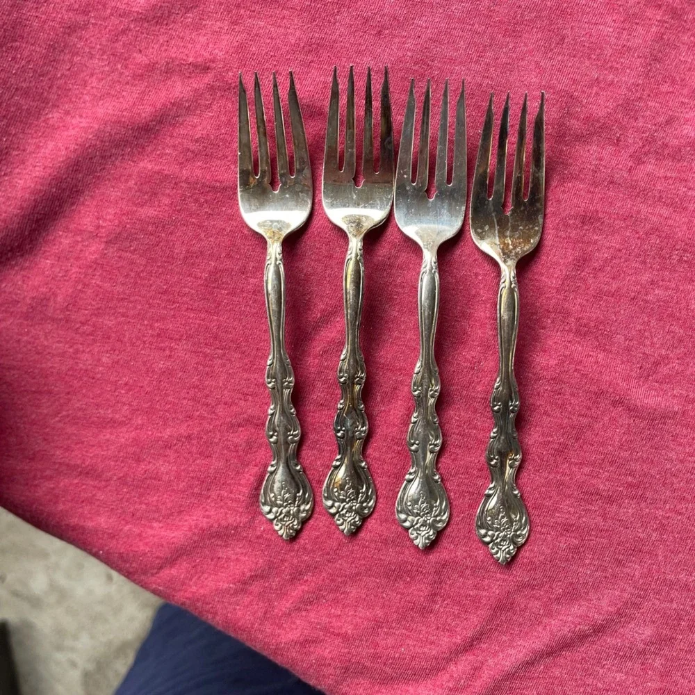Vintage  Silverplate Dinner Forks Ornate Floral Scroll Pattern Set of 4